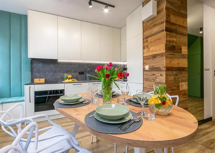 Cortina * 斯克拉斯卡波伦巴